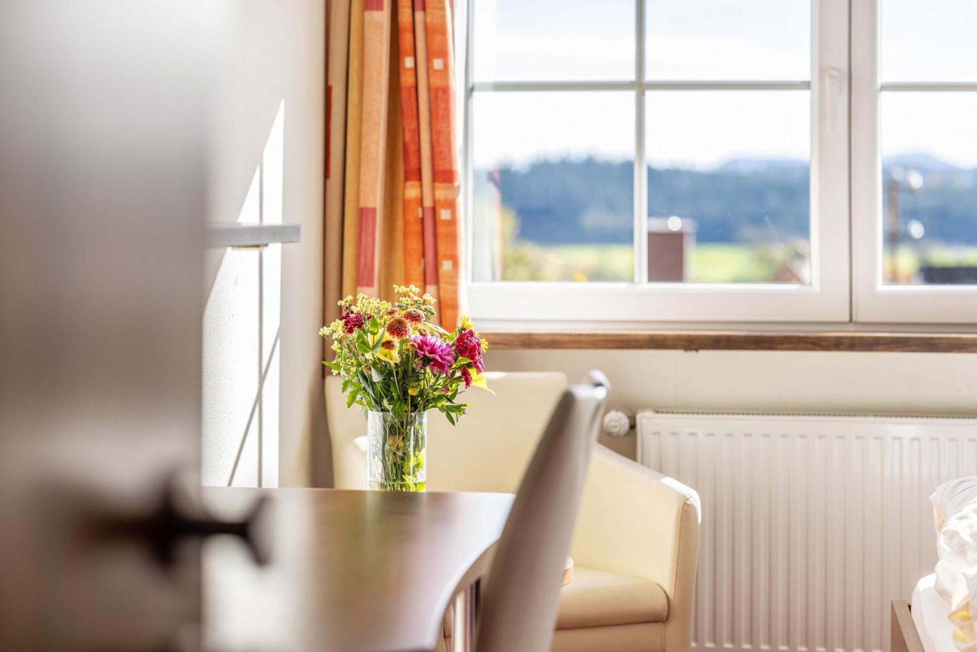 Gaestehaus Guehring Hotel Rosenfeld Ngoại thất bức ảnh